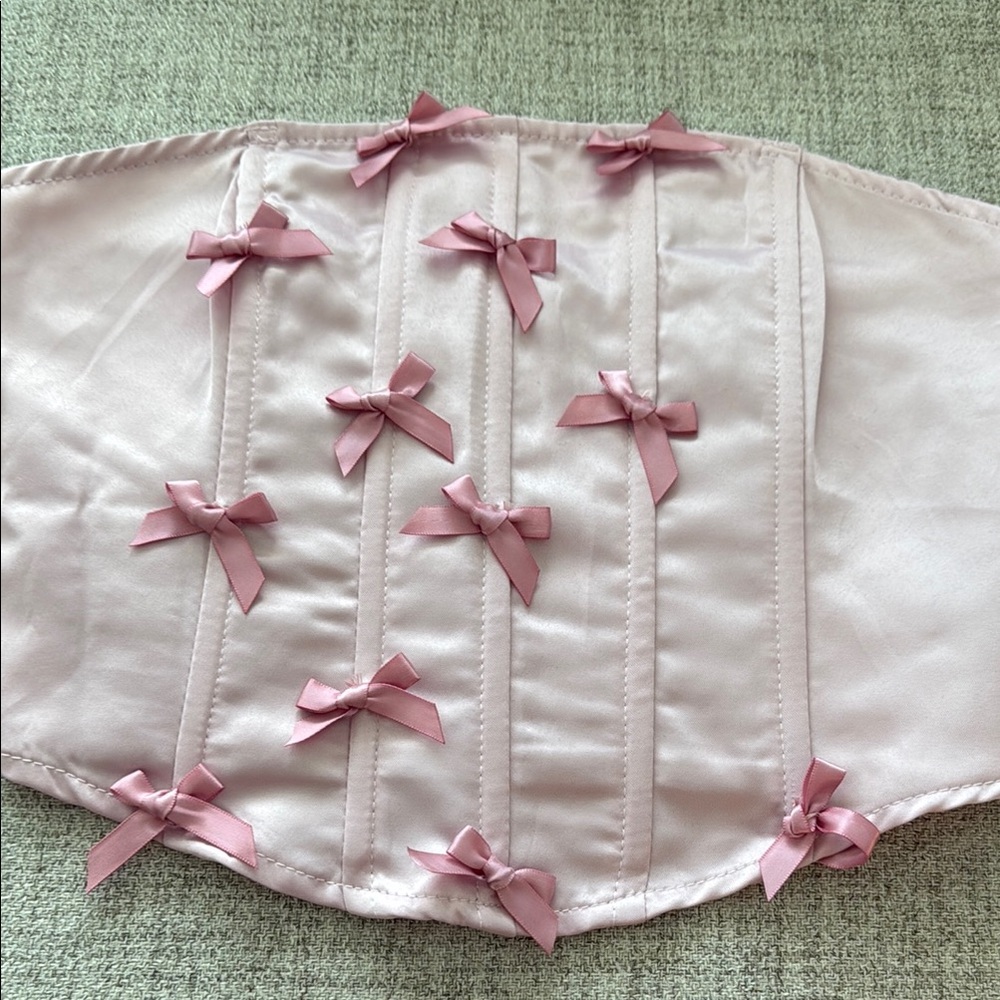 SHEIN Pink bow corset crop top ONLY WORN ONCE